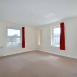 Flat to rent in Trinity Trees, Eastbourne BN21