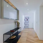 Rent 3 bedroom apartment of 786 m² in Paris