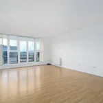 Rent 3 bedroom flat in Glasgow