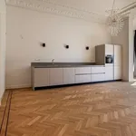 Huur 4 slaapkamer appartement van 170 m² in Den Haag