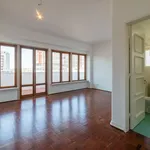 Rent 4 bedroom apartment of 201 m² in Lisbon