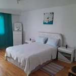 Rent a room in Montreal