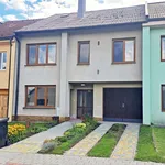 Pronájem domu 220m² s pozemkem 170m²