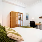 Rent a room of 156 m² in Valencia