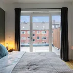 Miete 4 Schlafzimmer wohnung von 11 m² in Hamburg