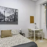 Rent 7 bedroom apartment in Valencia