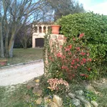 Rent 4 bedroom house of 300 m² in Girona']