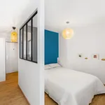 Rent 1 bedroom apartment of 33 m² in Dusseldorf