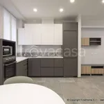 Rent 3 bedroom apartment of 75 m² in Milano