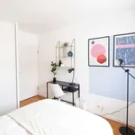 Rent a room in paris