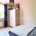 Appartement de 67 m² avec 4 chambre(s) en location à Fontaine