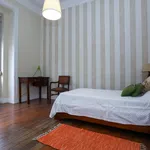 Rent 6 bedroom apartment in Lisbon