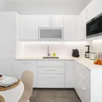 Rent 3 bedroom apartment of 150 m² in lisbon