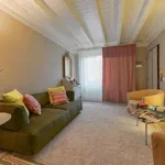 Rent 3 bedroom apartment of 140 m² in florence