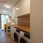 Pronajměte si 4 ložnic/e byt o rozloze 40 m² v Zlín