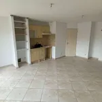 Appartement de 29 m² avec 2 chambre(s) en location à Aubenas