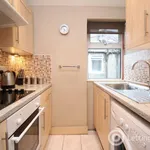 Rent 4 bedroom flat in Glasgow