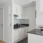 Appartement de 49 m² avec 2 chambre(s) en location à Paris