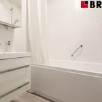 Pronajměte si 4 ložnic/e byt o rozloze 75 m² v Brno