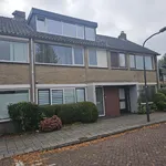 Huur 4 slaapkamer huis van 121 m² in Haarlem