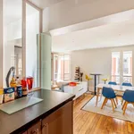 Rent 1 bedroom apartment of 52 m² in Paris