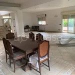 Rent 3 bedroom house of 240 m² in Pace del Mela