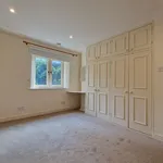 Rent 4 bedroom house in South East England