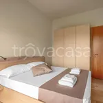 Rent 2 bedroom apartment of 43 m² in Milano