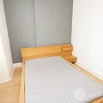 Rent 1 bedroom apartment in Edinburgh