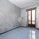 Rent 1 bedroom apartment of 35 m² in Torino