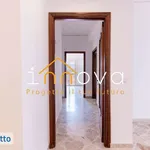 Affitto 4 camera appartamento di 126 m² in Palermo