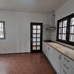 Rent 4 bedroom house of 123 m² in Las Palmas