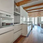 Rent 3 bedroom apartment of 105 m² in Grachtengordel-Zuid