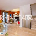 Affitto 6 camera casa di 360 m² in Rome