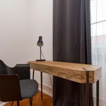 Rent a room in lisbon