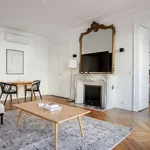 Appartement de 79 m² avec 2 chambre(s) en location à paris