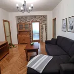 Pronajměte si 3 ložnic/e byt o rozloze 65 m² v Pardubice