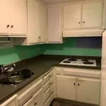 Rent 3 bedroom apartment in Hollywood