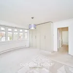 Rent 4 bedroom flat in Epping Forest