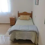 Rent a room of 300 m² in madrid