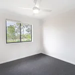 Rent 6 bedroom house of 3418 m² in  Caboolture QLD 4510                        