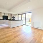 Rent 4 bedroom house in Yorkshire And The Humber