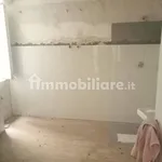 Affitto 5 camera appartamento di 200 m² in Palermo