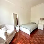 Rent 5 bedroom apartment in Lisbon