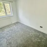 Rent 3 bedroom flat in Newport