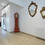 Rent 3 bedroom apartment in Barcelona