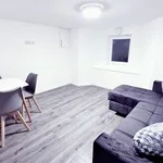 Rent 6 bedroom flat in North West England