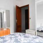 Rent a room of 85 m² in madrid