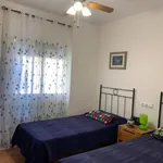 Alquilo 2 dormitorio casa de 85 m² en Vélez