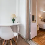 Rent 3 bedroom apartment in Lisbon